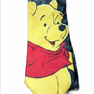 Disney Winnie the Pooh Close Up Men’s Neck Tie